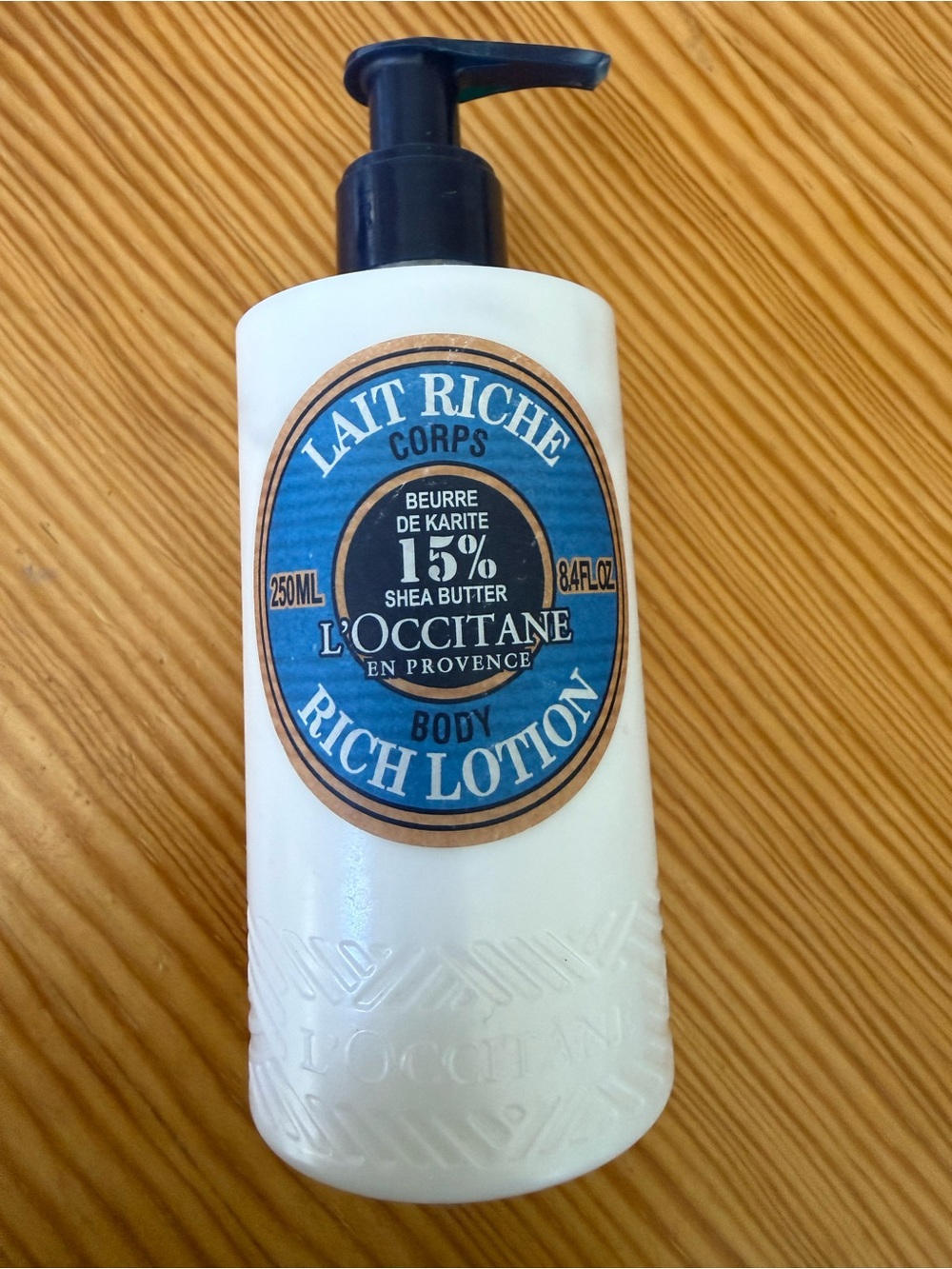 L'OCCITANE 15% Shea Butter Rich Body Lotion 8.4 FL. OZ. EUC
